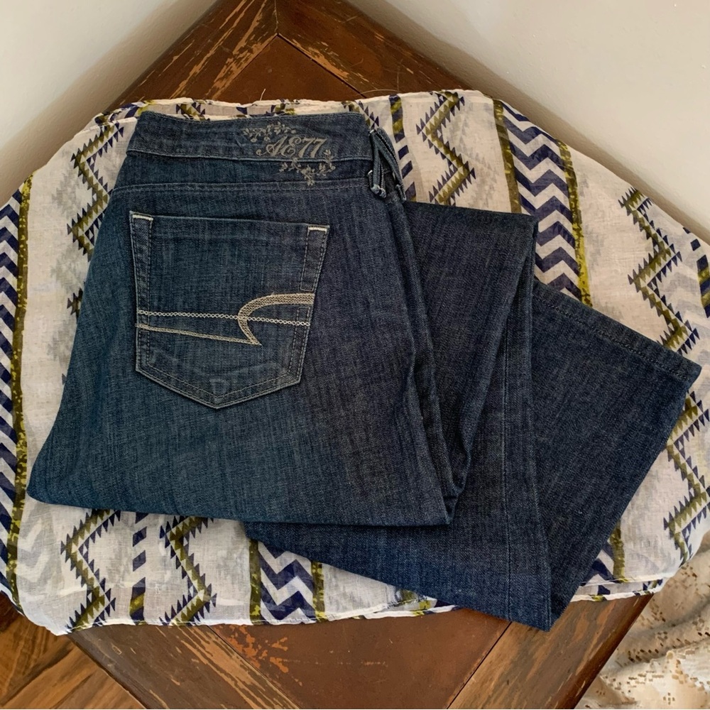 American Eagle True Boot Jeans - Picture 3 of 12